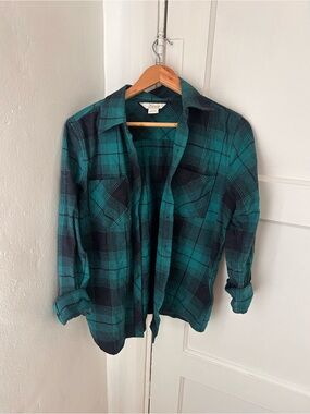 Natural brand. Teal  and Black Plaid Button-Up Shirt